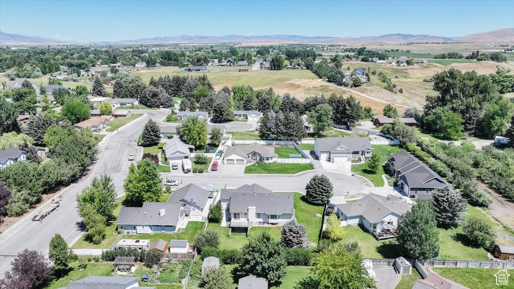 Aerial perspective of suburban area with mountains