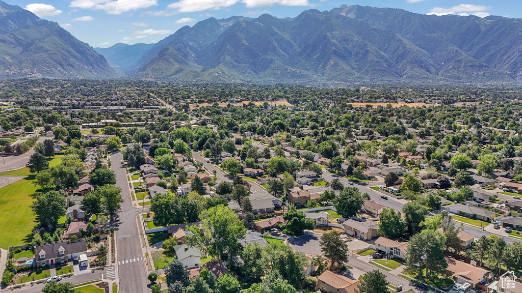 1469 E WINTERWOOD CIR Sandy, UT 84092