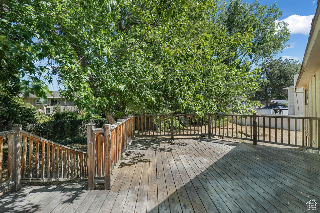 1469 E WINTERWOOD CIR Sandy, UT 84092