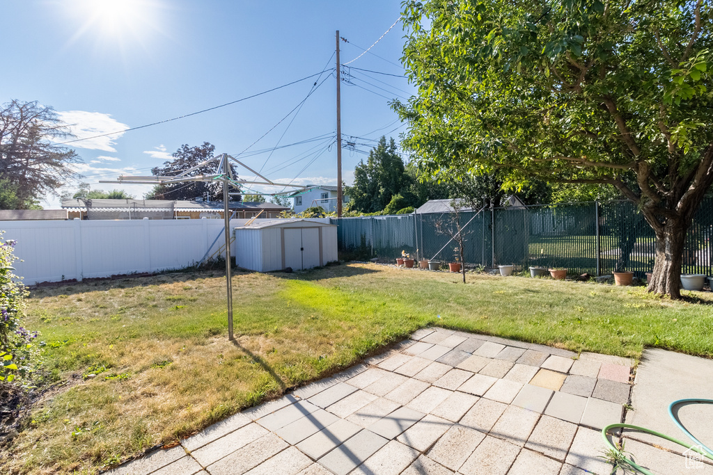 2040 CLARA ST Layton, UT 84041