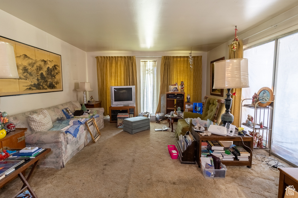 2040 CLARA ST Layton, UT 84041