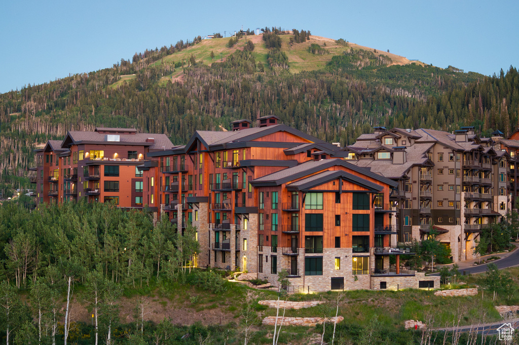 8910 EMPIRE CLUB DR #603 Park City, UT 84060