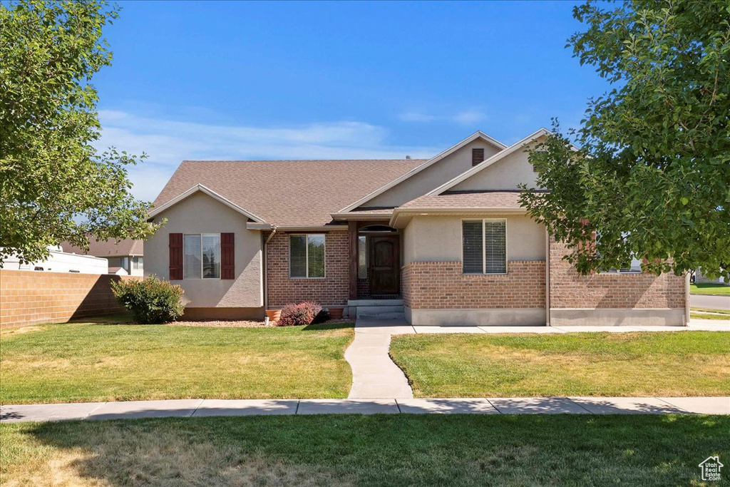 1720 W 1000 S Syracuse, UT 84075