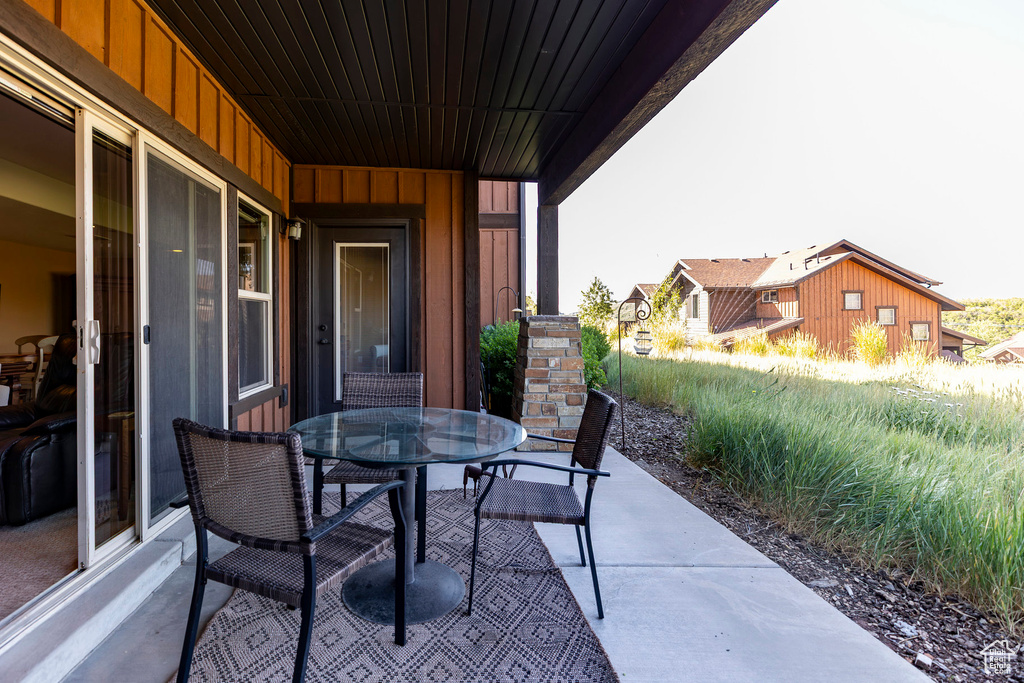 Photo 36 for MLS #2098666 at 1658 E Viewside Cir