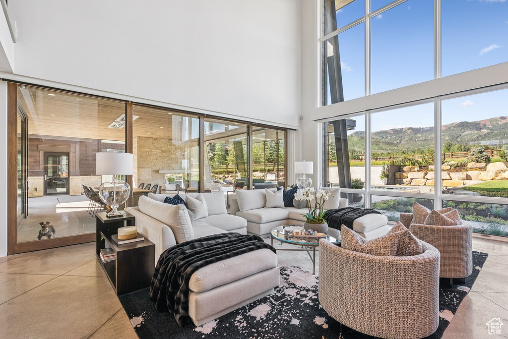 4209 N TWO CREEKS LN Park City, UT 84098
