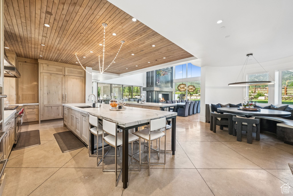 4209 N TWO CREEKS LN Park City, UT 84098