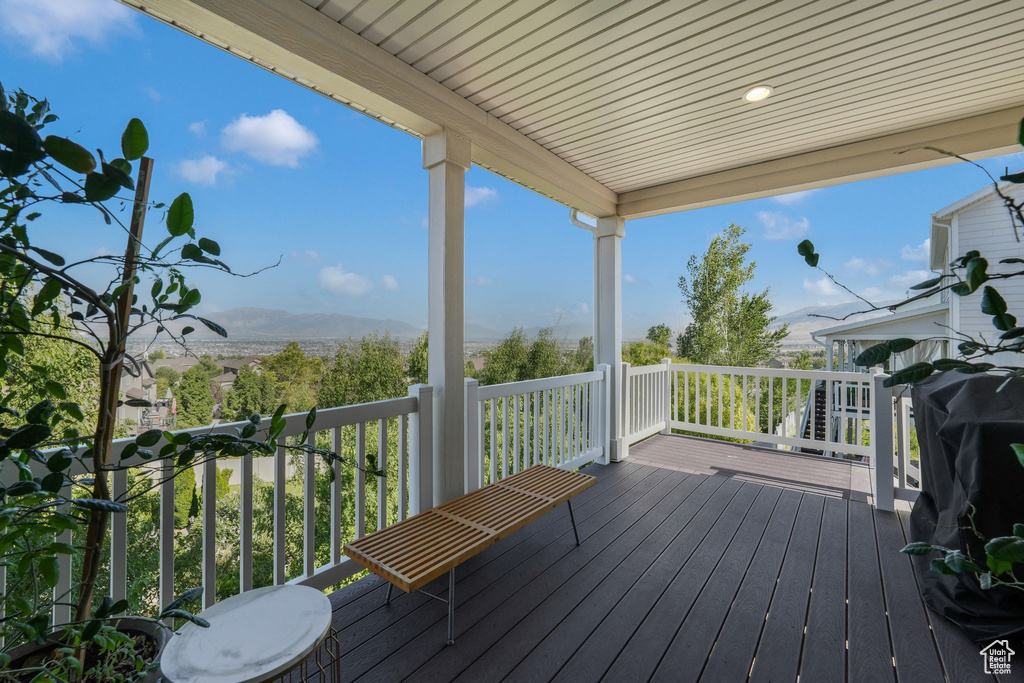 2292 N ELDERBERRY DR Saratoga Springs, UT 84045