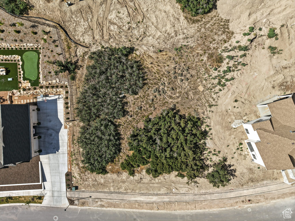 Aerial overview of property\\\\\\\'s location