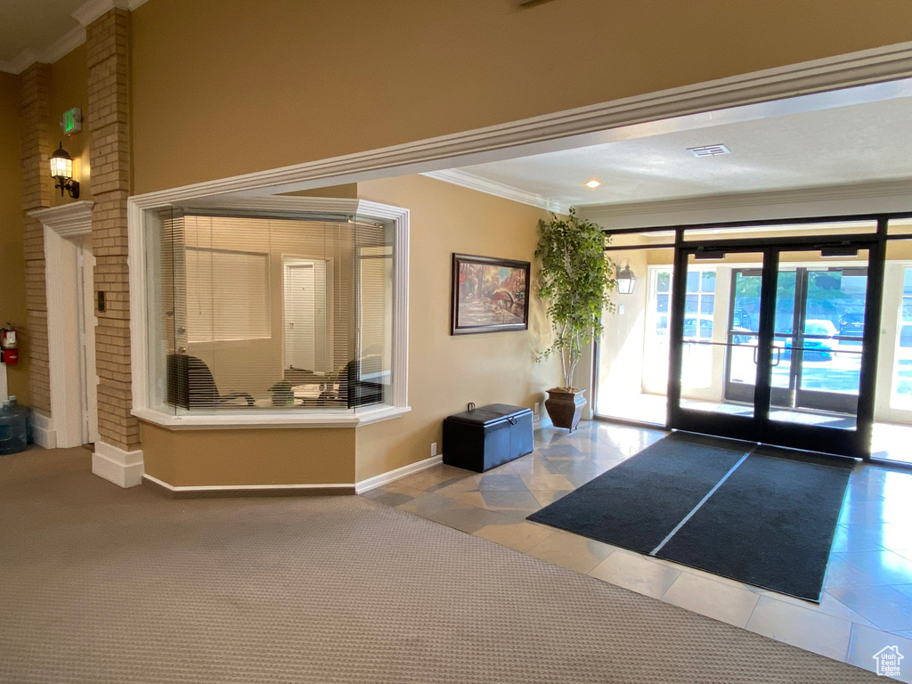 Lobby with ornamental molding
