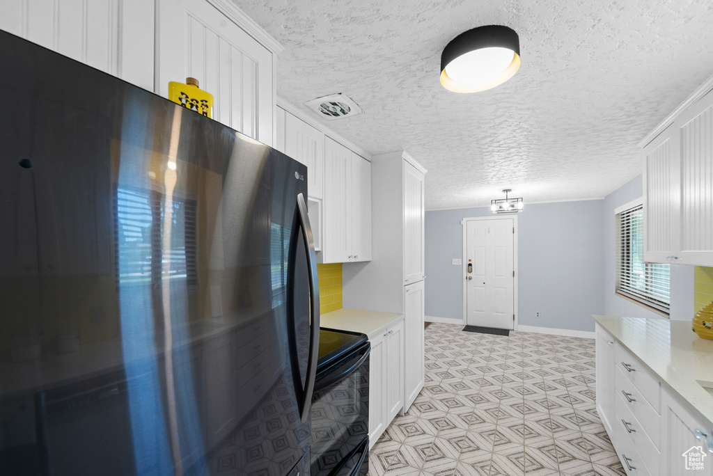 492 HIGHLAND DR Riverdale, UT 84405
