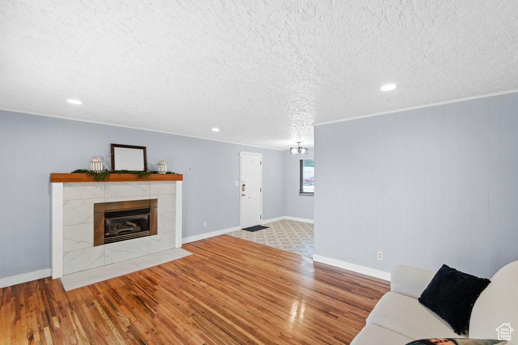 492 HIGHLAND DR Riverdale, UT 84405