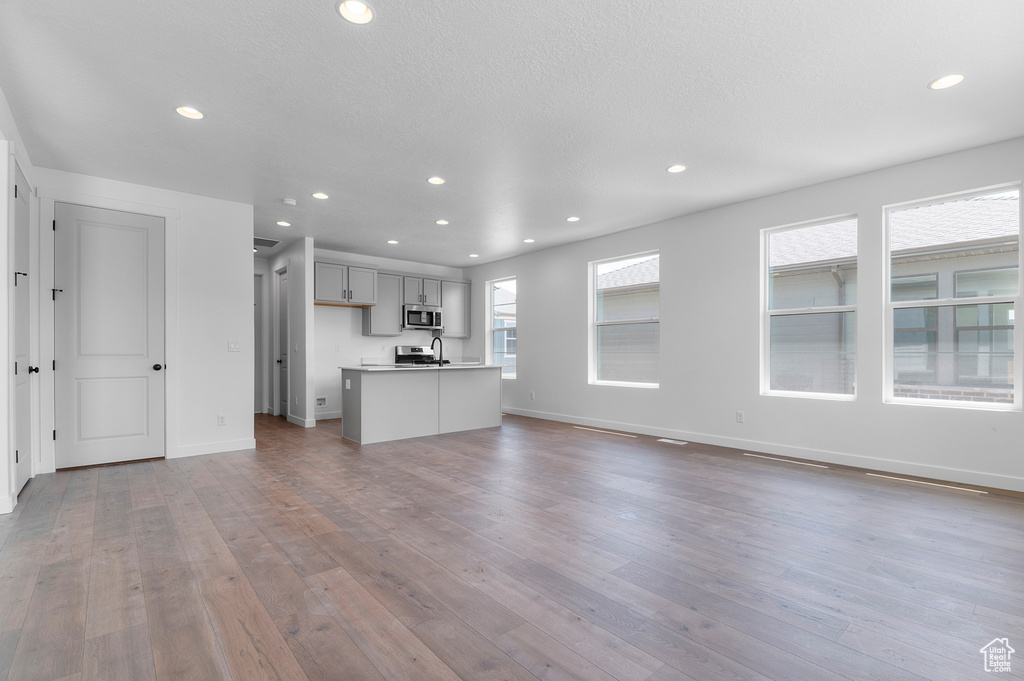 574 N CORNSTALK LN Lindon, UT 84042