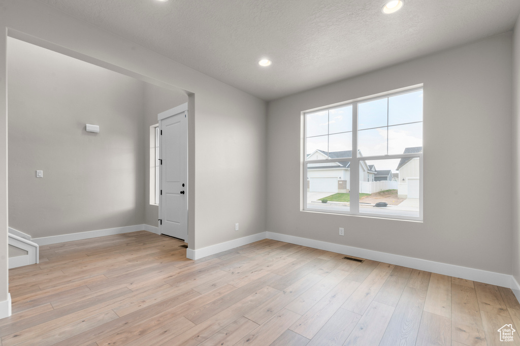 3807 W 2500 N Lehi, UT 84043