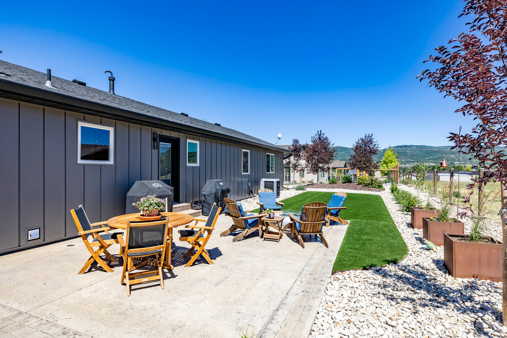 7143 N PACE PL Park City, UT 84098