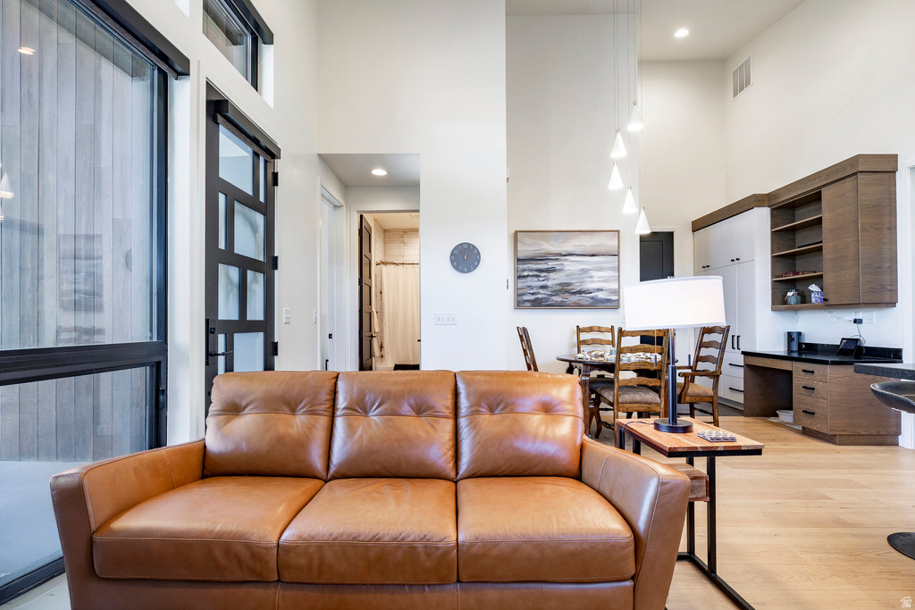 7143 N PACE PL Park City, UT 84098