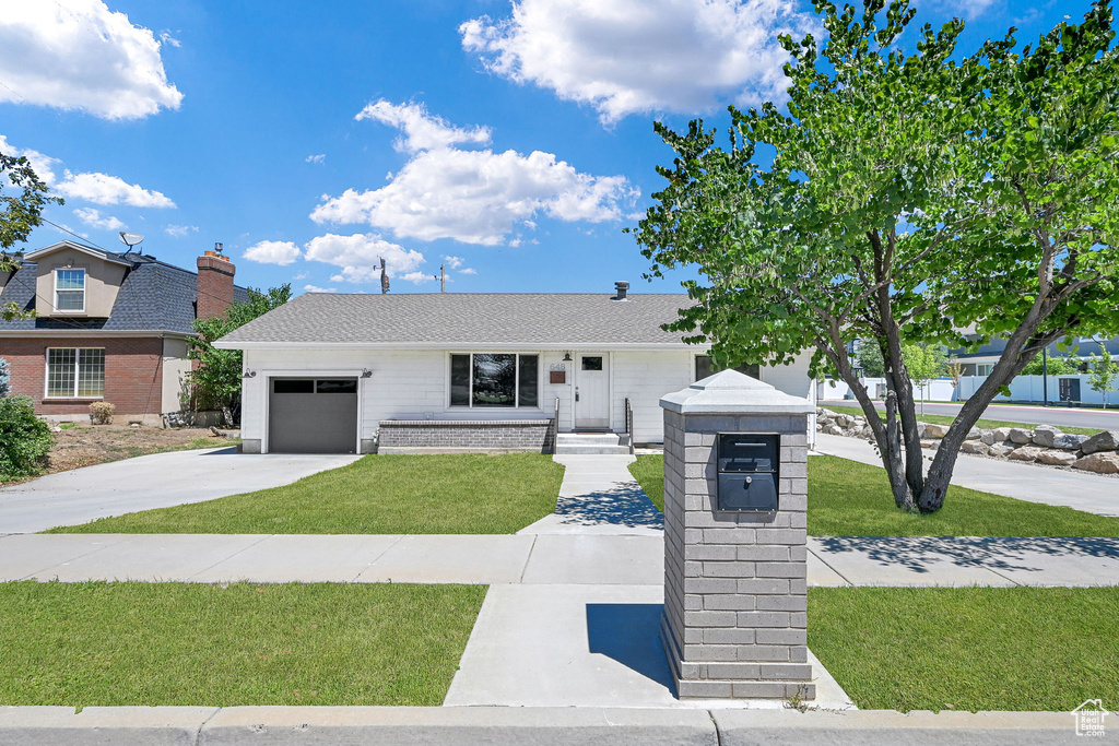 648 W PORTER LN Centerville, UT 84014