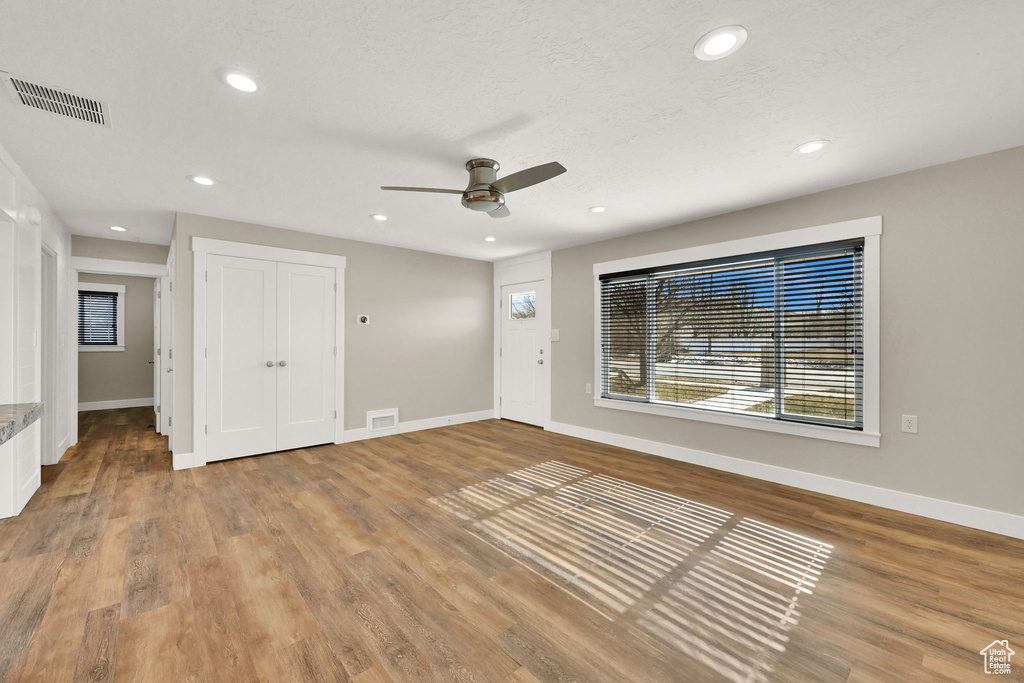 648 W PORTER LN Centerville, UT 84014