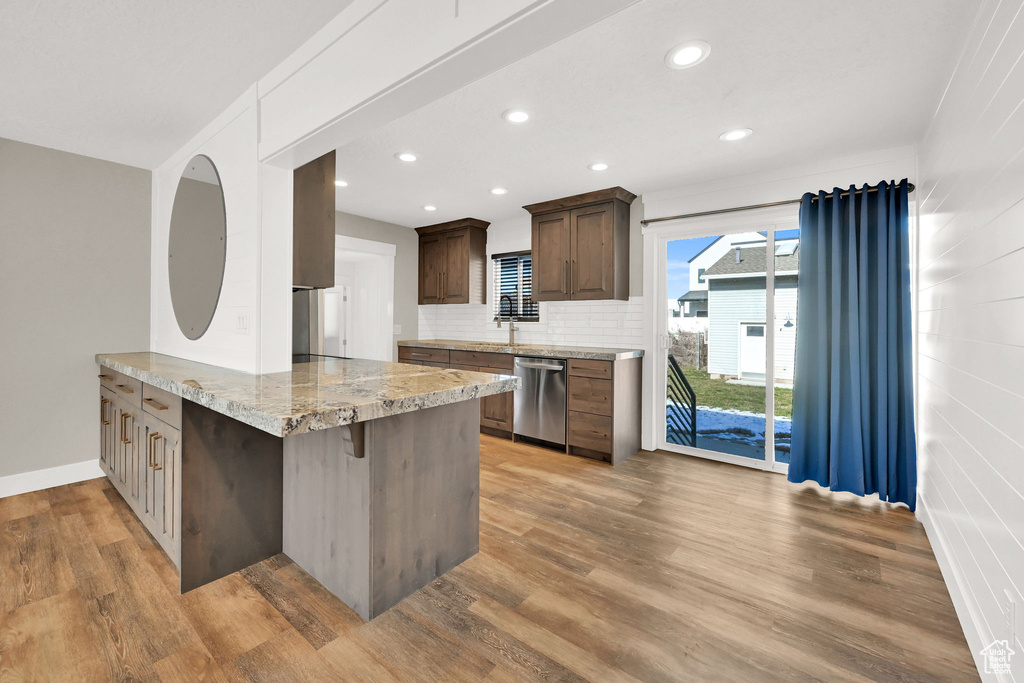 648 W PORTER LN Centerville, UT 84014