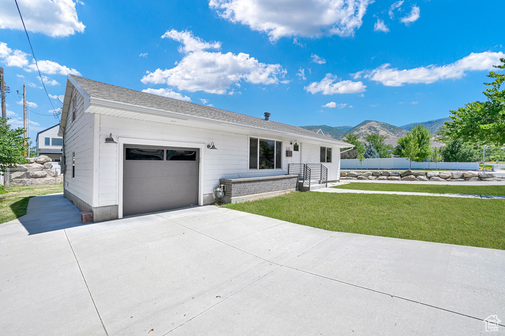 648 W PORTER LN Centerville, UT 84014