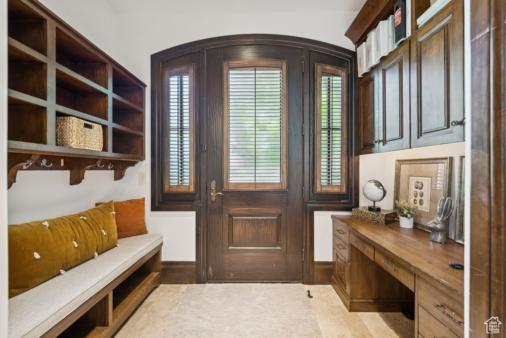 Mudroom with baseboards