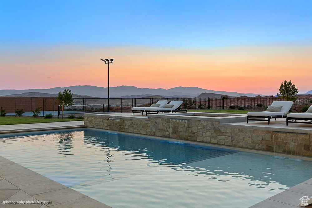 Photo 26 for MLS #2098729 at 3021 E Banded Hills Dr
