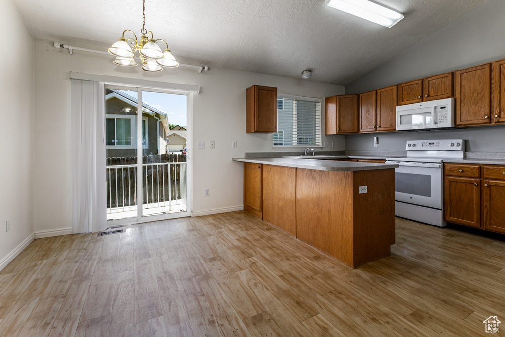 Photo 9 for MLS #2098730 at 114 E Mountain Valley Ct