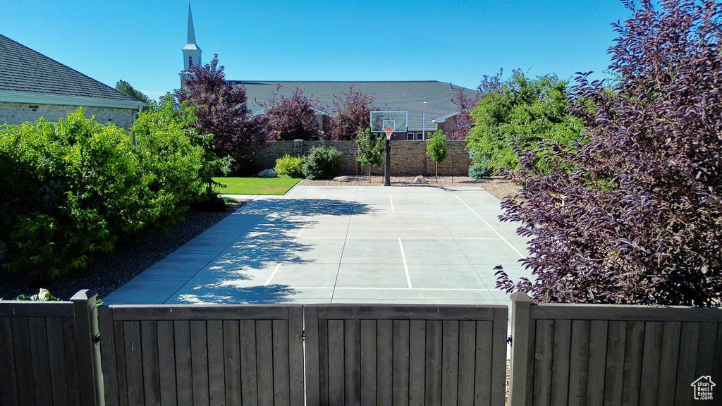 6919 W 9720 N Highland, UT 84003