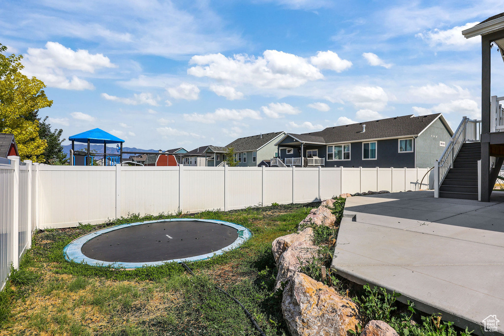 895 DUNES DR Syracuse, UT 84075