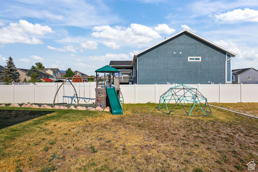 895 DUNES DR Syracuse, UT 84075