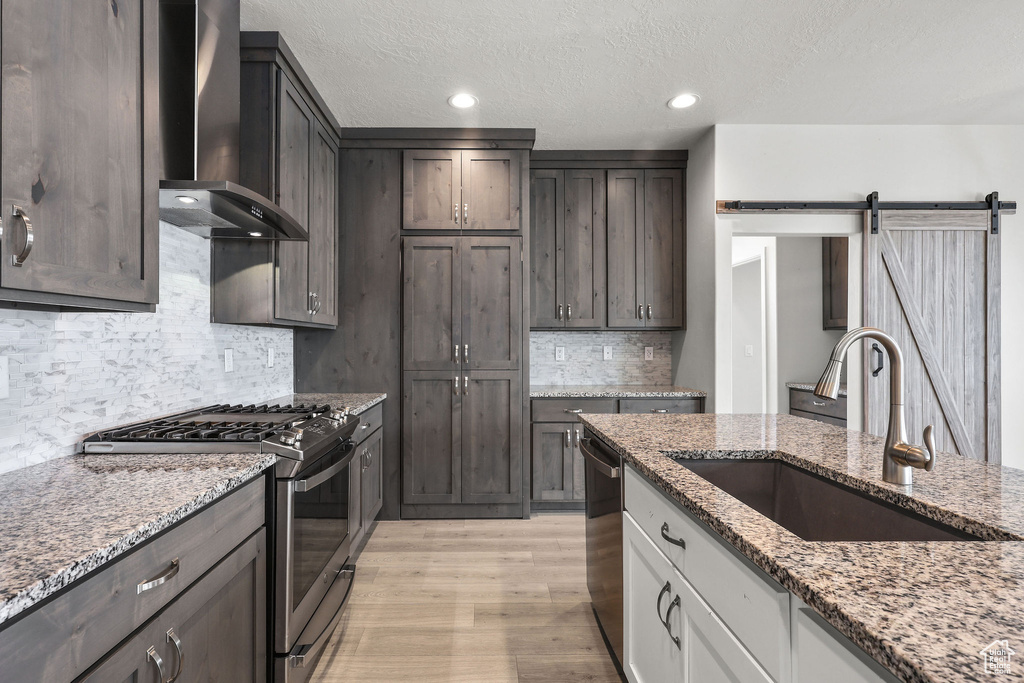 895 DUNES DR Syracuse, UT 84075