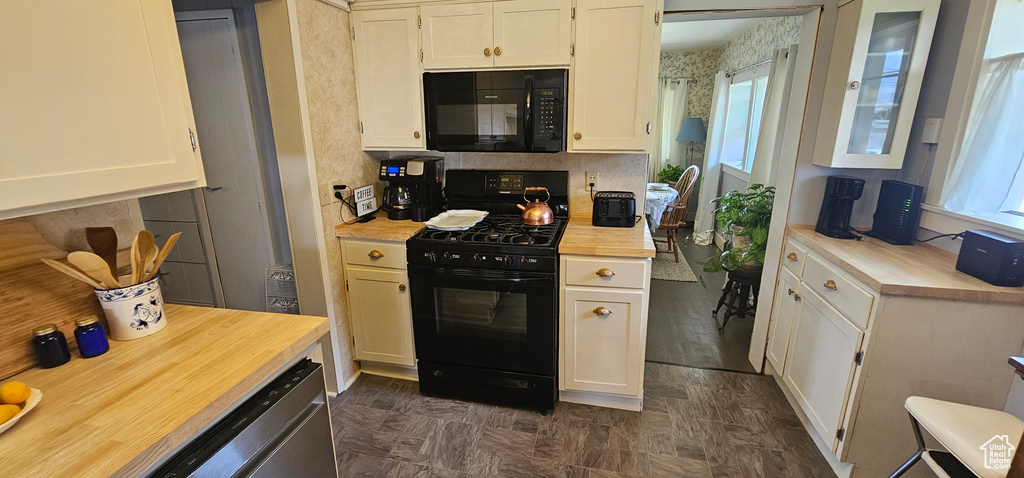 136 S 100 E Price, UT 84501