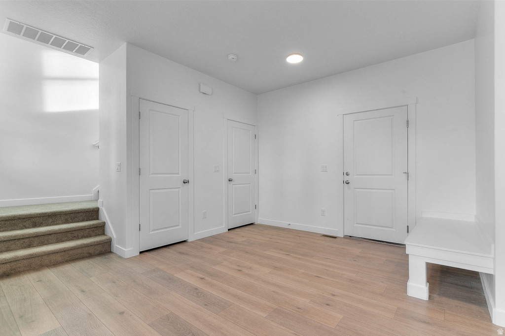 7241 S CAMPION DR West Jordan, UT 84081