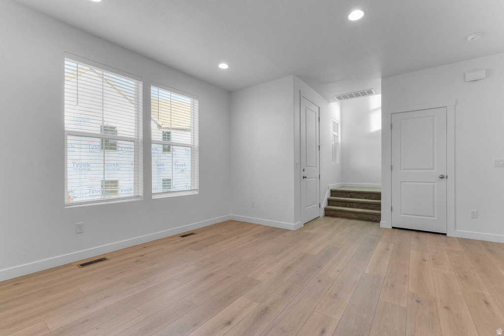 7241 S CAMPION DR West Jordan, UT 84081