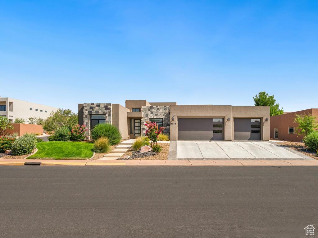 5336 W 3180 S Hurricane, UT 84737