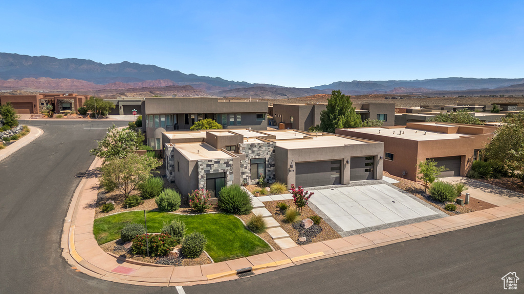 5336 W 3180 S Hurricane, UT 84737