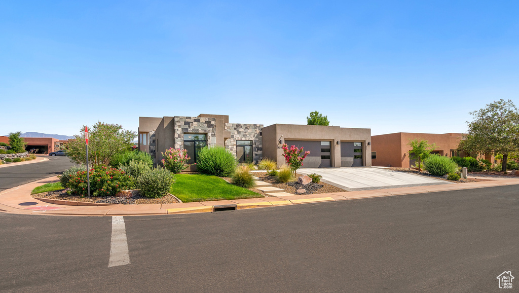 5336 W 3180 S Hurricane, UT 84737