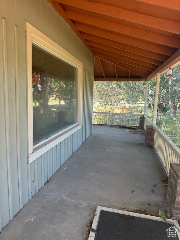 7643 E 500 S Huntsville, UT 84317