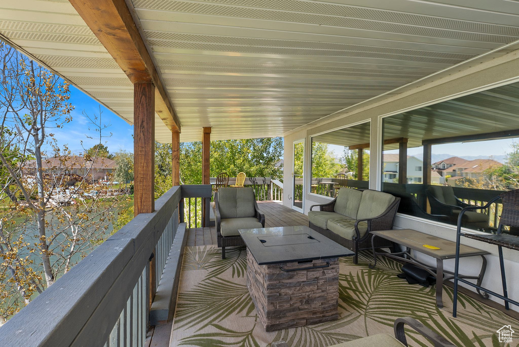 210 LAKEVIEW Stansbury Park, UT 84074