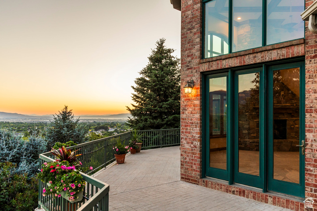 2572 E STONEBURY RD Springville, UT 84663