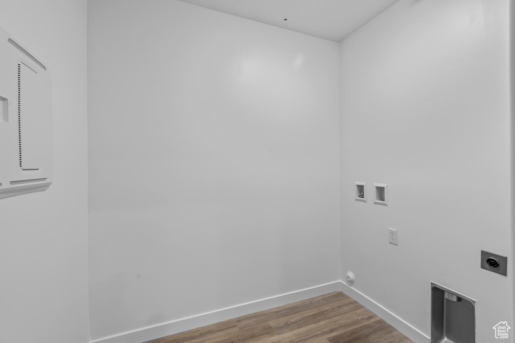Photo 6 for MLS #2098773 at 1374 S Friendship Cv