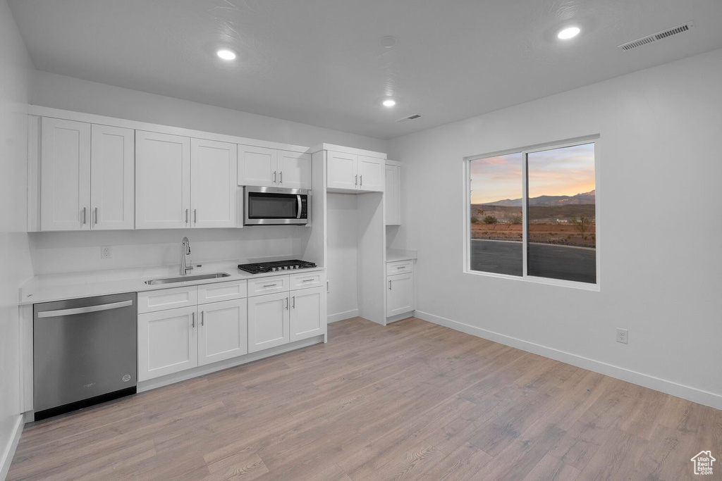 Photo 24 for MLS #2098773 at 1374 S Friendship Cv