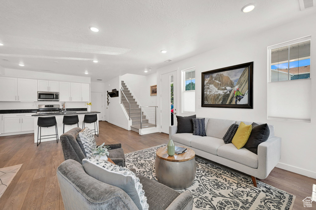 341 E 9000 S Sandy, UT 84070