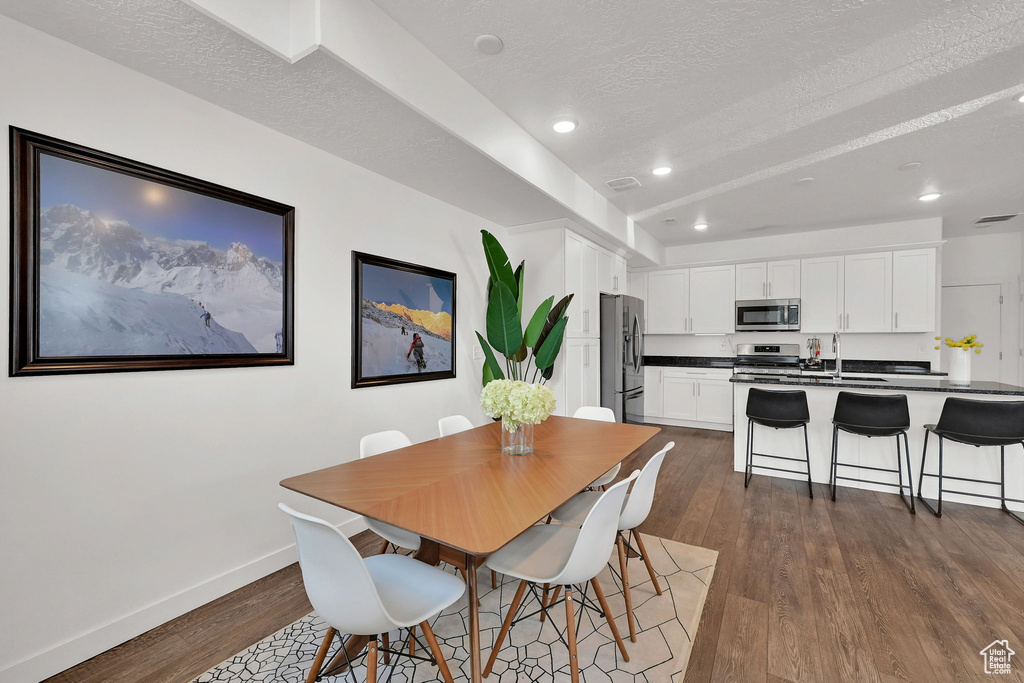 341 E 9000 S Sandy, UT 84070
