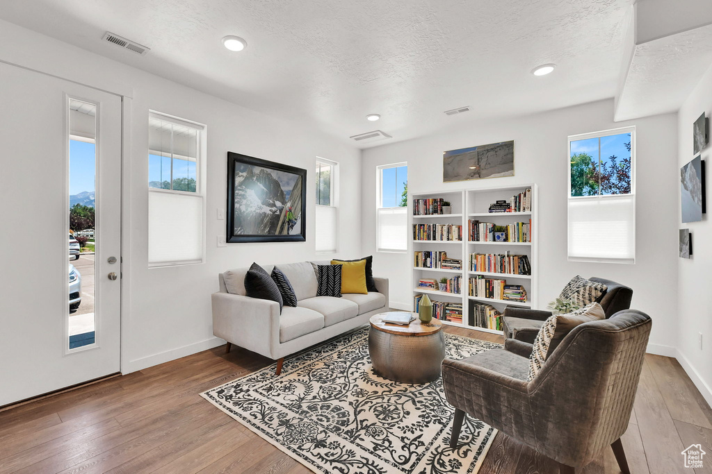 341 E 9000 S Sandy, UT 84070