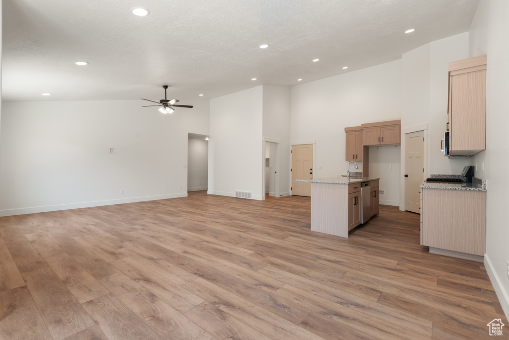 1322 E 750 #36 GC #36 Spanish Fork, UT 84660