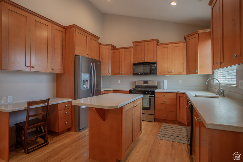 12073 S MOONWALK CIR Riverton, UT 84065