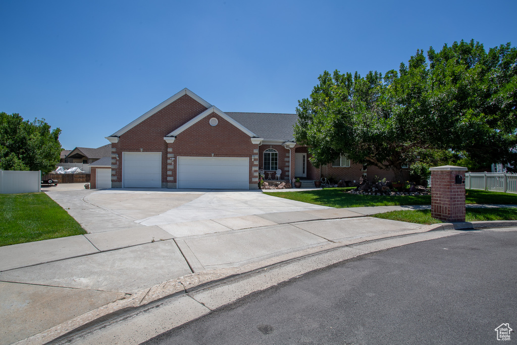 12073 S MOONWALK CIR Riverton, UT 84065