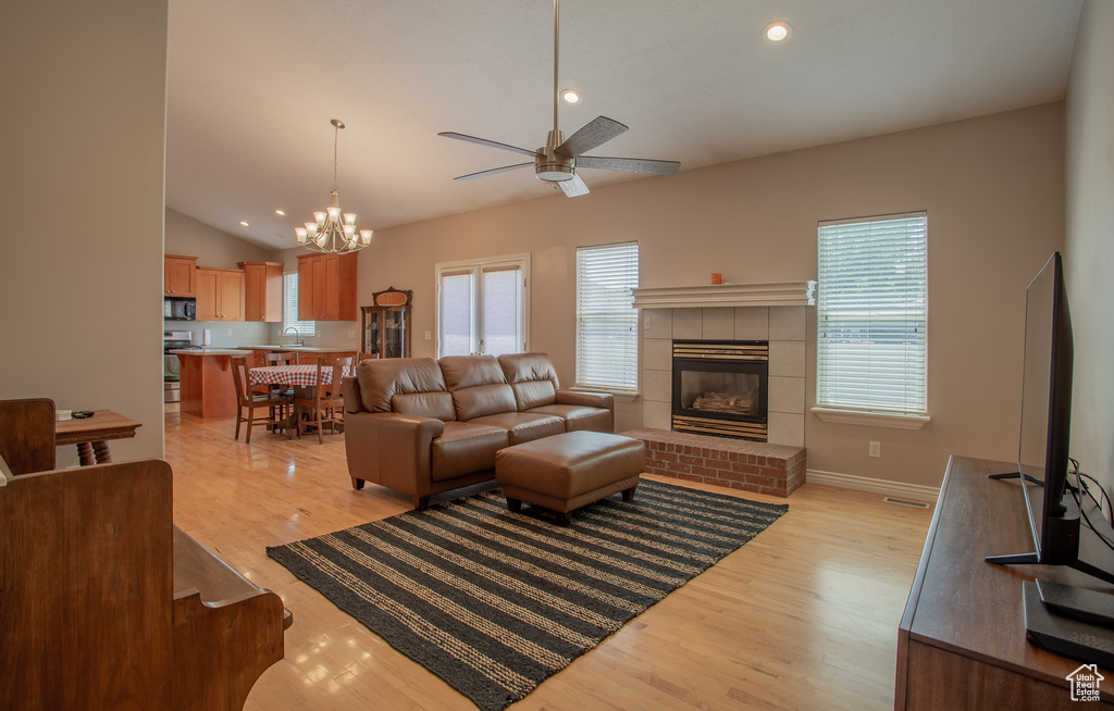 12073 S MOONWALK CIR Riverton, UT 84065