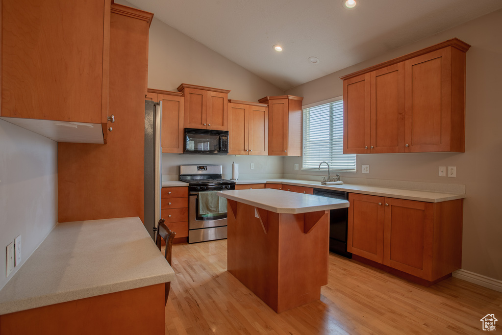 12073 S MOONWALK CIR Riverton, UT 84065