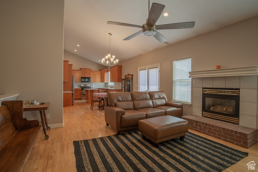 12073 S MOONWALK CIR Riverton, UT 84065